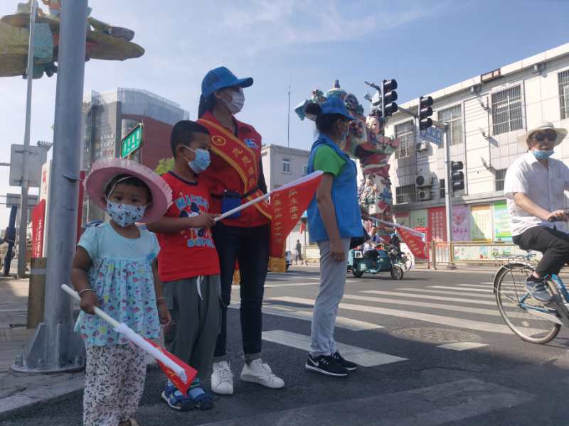 <strong>男人吃女人比比免费网站</strong>